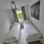 Apartment Machedanz Am Hafen Timmendorfer Ot Niendorf